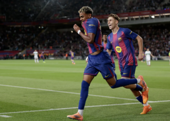 Yamal toả sáng trở lại hậu chia tay bạn gái